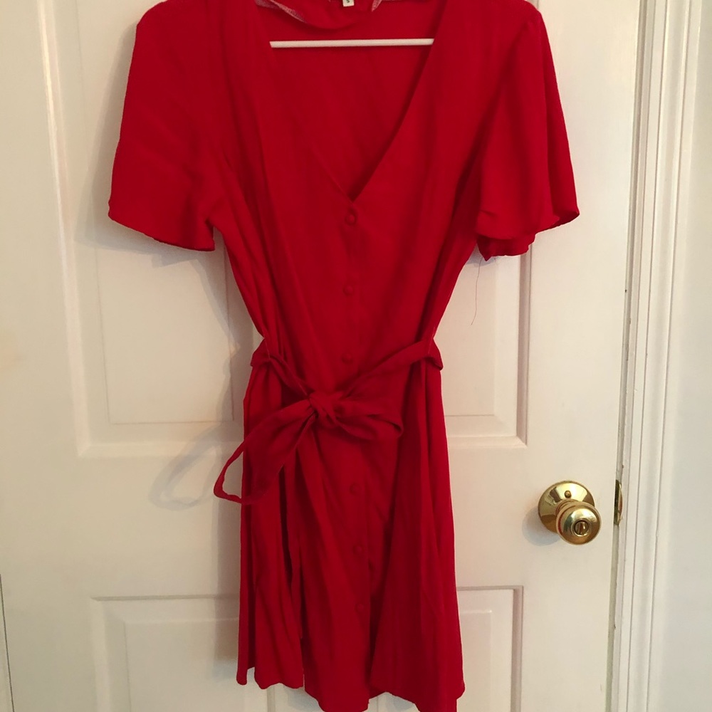Red Tie Waist Button Down Dress - Picture 4 of 4